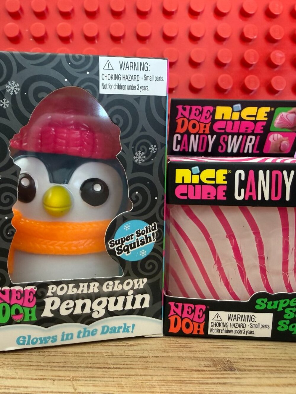NEW! ❄️ ⛄️ 2PACK PENGUIN SWIRL ships 🚀 ! Authentic ⭐️ !